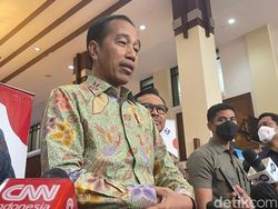 Jokowi Ungkap Alasan Tidak Lockdown: Rakyat Pasti Rusuh