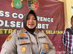 Polisi Selidiki Pelaku Penyiraman Diduga Air Cabai ke Pelajar di Jaksel Polisi Selidiki Pelaku Penyiraman Diduga Air Cabai ke Pelajar di Jaksel