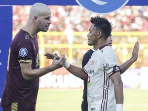 Duel Persija Vs PSM Dipimpin Wasit Asal Sumbar Aprisman Aranda Duel Persija Vs PSM Dipimpin Wasit Asal Sumbar Aprisman Aranda