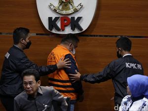 Eks Panglima GAM Jadi Perantara Gratifikasi Irwandi Yusuf