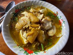 Di Pasar Kebayoran Lama Bisa Jajan Soto Legendaris Rp 15 Ribu