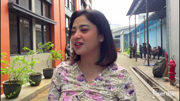 Masih Sendiri, Dewi Perssik Trauma dengan Pria yang Cuma Numpang Hidup