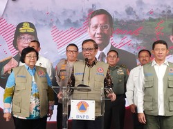 Mahfud Harap Kepala Daerah Tetap Waspada Karhutla Meski Sibuk Tahun Politik