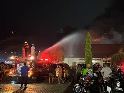 Polda Kalsel Gandeng Labfor Jatim untuk Olah TKP Kebakaran Gedung Biro SDM