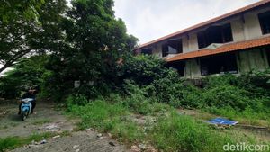 Destinasi Wisata Legendaris di Surabaya Bak Sarang Ular yang Mau Hidup Lagi
