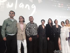 Angga Dwimas Sasongko Ungkap Perbedaan JJJLP dengan NKCTHI Angga Dwimas Sasongko Ungkap Perbedaan JJJLP dengan NKCTHI