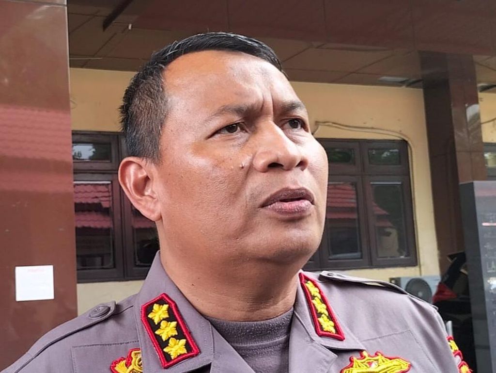 Laporan Gus Samsudin Atas Pesulap Merah Di-SP3, Polda Jatim: Bukan Pidana Laporan Gus Samsudin Atas Pesulap Merah Di-SP3, Polda Jatim: Bukan Pidana