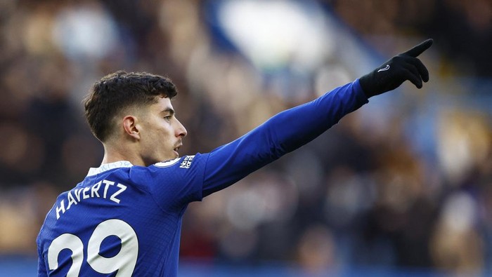 Kai Havertz Soccer Football - Premier League - Chelsea v Crystal Palace - Stamford Bridge, London, Britain - January 15, 2023 Chelsea's Kai Havertz celebrates scoring their first goal Action Images via REUTERS/Peter Cziborra EDITORIAL USE ONLY. No use with unauthorized audio, video, data, fixture lists, club/league logos or 'live' services. Online in-match use limited to 75 images, no video emulation. No use in betting, games or single club /league/player publications. Please contact your account representative for further details.