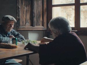 La Estrella Desa yang Ditinggalkan, Cuma Dihuni Sepasang Lansia