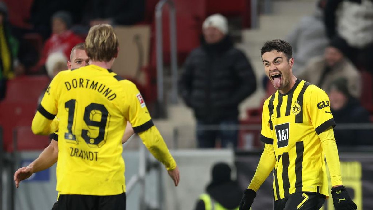 Borussia Dortmund menang dramatis 2-1 di kandang Mainz (Getty Images/Alex Grimm)