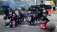 Massa GSR Gelar Aksi Menolak Lupa Tragedi Kanjuruhan