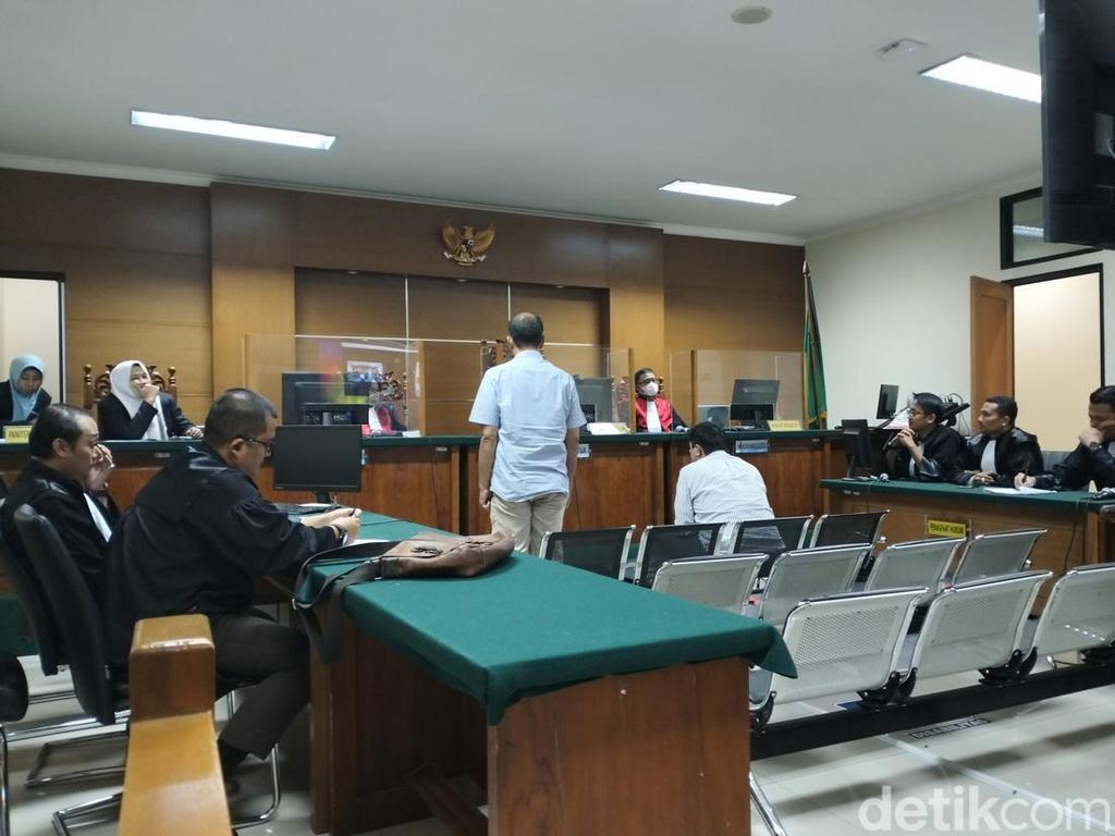 2 Terdakwa Korupsi Bank Banten Divonis 11 Tahun dan 3 Tahun Bui