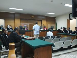 2 Terdakwa Korupsi Bank Banten Divonis 11 Tahun dan 3 Tahun Bui 2 Terdakwa Korupsi Bank Banten Divonis 11 Tahun dan 3 Tahun Bui