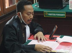 Dua Mahasiswa UINSA Surabaya Curi 3 Proyektor Kampus demi Kuota Internet