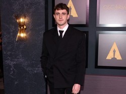 Profil Paul Mescal, Aktor Film Aftersun Peraih Nominasi Oscar 2023