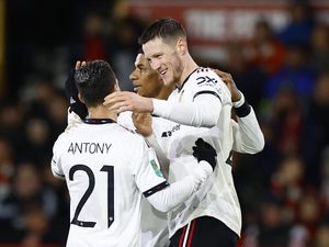 Weghorst Cetak Gol Perdana, Manchester United Bantai Nottingham Forest