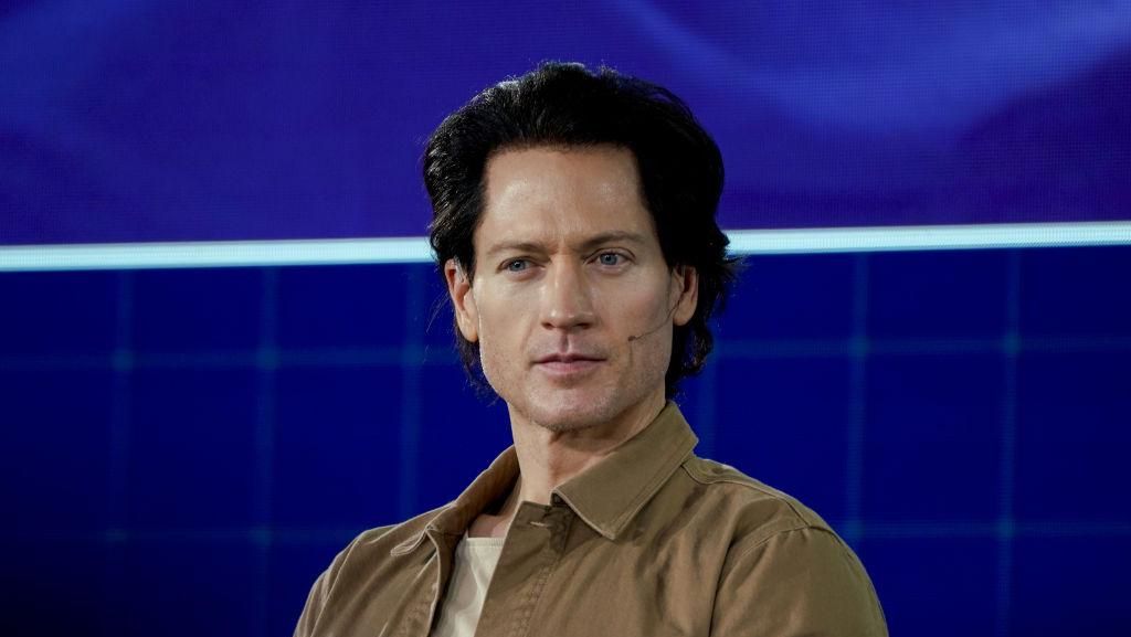 6 Potret Transformasi Miliarder yang Habiskan Rp 29 M untuk Jadi Remaja 6 Potret Transformasi Miliarder yang Habiskan Rp 29 M untuk Jadi Remaja