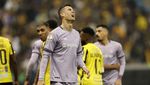 Ekspresi Nelangsa Ronaldo Saat Al Nassr Ditekuk Al Ittihad