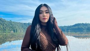 Makin Cantik! Ini Momen Denada Saat Ngemil Donat hingga Martabak