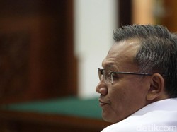 Jaksa Bandingkan Agus dengan Ricky: Masak Tak Berani Tolak Perintah Sambo