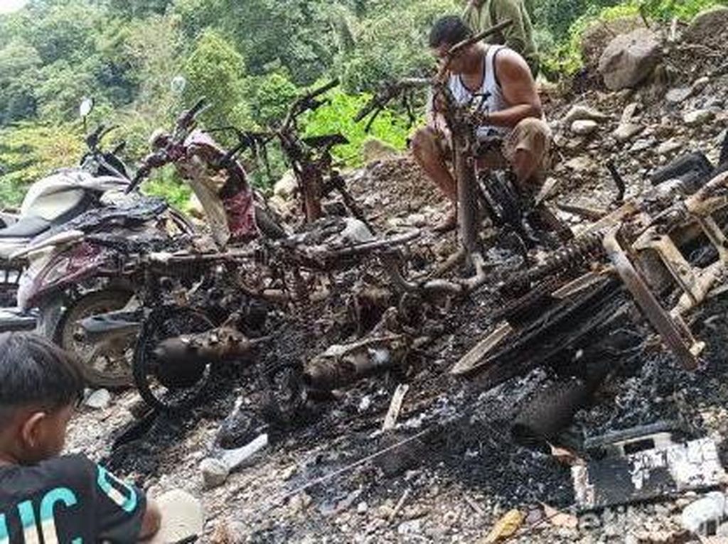 Apes Banget, Motor Wisatawan Dibakar Saat Camping di Deli Serdang Apes Banget, Motor Wisatawan Dibakar Saat Camping di Deli Serdang