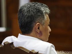 Bacakan Replik, Jaksa Tetap Tuntut Hendra Kurniawan Dibui 3 Tahun