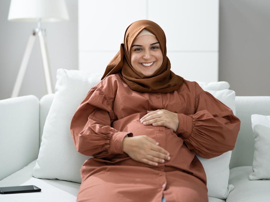 Surat Maryam untuk Ibu Hamil, Dibaca agar Anak punya Perangai yang Baik Surat Maryam untuk Ibu Hamil, Dibaca agar Anak punya Perangai yang Baik