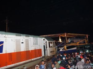 Kecelakaan KA Sancaka Tabrak Truk di Mojokerto: Kronologi dan Pemicunya