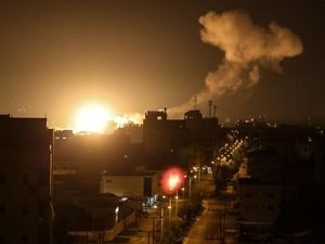 Memanas! Israel Gempur Jalur Gaza Lewat Serangan Udara