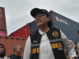 Menkeu Sri Mulyani Tinjau Dry Port Cikarang, Ada Apa? Menkeu Sri Mulyani Tinjau Dry Port Cikarang, Ada Apa?