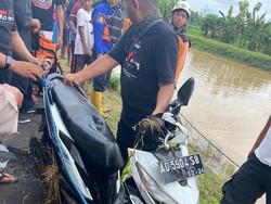 Ibu-Anak Tercebur Saluran Colo Timur Sukoharjo, Sang Bocah Belum Ketemu