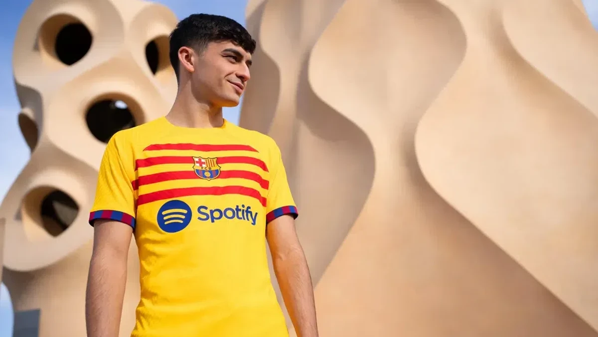 Jersey keempat Barcelona musim 2022/2023. (Foto: dok. Barcelona)