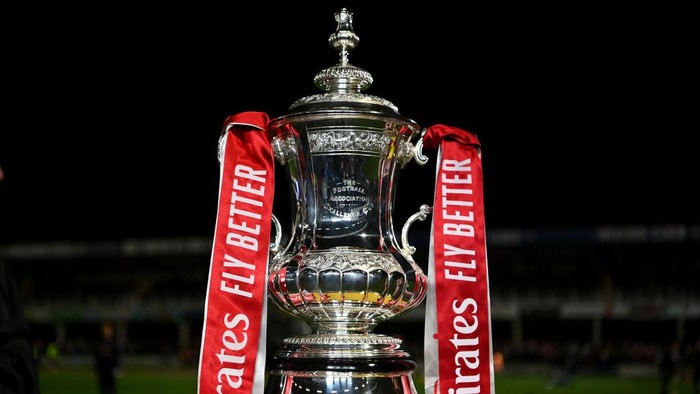 HEREFORD, ENGLAND - NOVEMBER 04: A detailed view of the Trophy prior to the FA Cup First Round match between Hereford FC and Portsmouth FC at Edgar Street Athletic Ground on November 04, 2022 in Hereford, England. (Photo by Dan Mullan/Getty Images)
