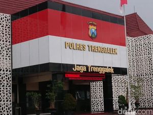 Guru SD di Trenggalek Dilaporkan ke Polisi Diduga Sodomi Lima Muridnya Guru SD di Trenggalek Dilaporkan ke Polisi Diduga Sodomi Lima Muridnya