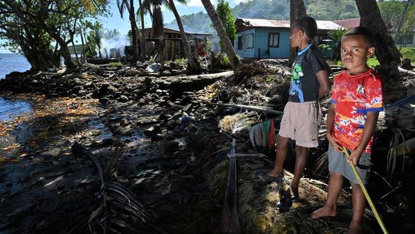 Potret Krisis Iklim Melanda Fiji, Kuburan Tenggelam-Hasil Laut Menyusut