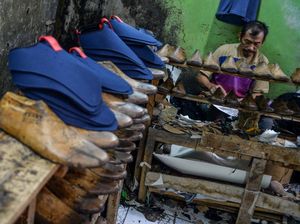 Sentra Sepatu Legendaris Cibaduyut Semakin Redup Sentra Sepatu Legendaris Cibaduyut Semakin Redup