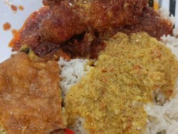 Serasa Kena Getok Harga, Pelanggan Ini Beli Nasi Padang Ditagih Rp 125 Ribu