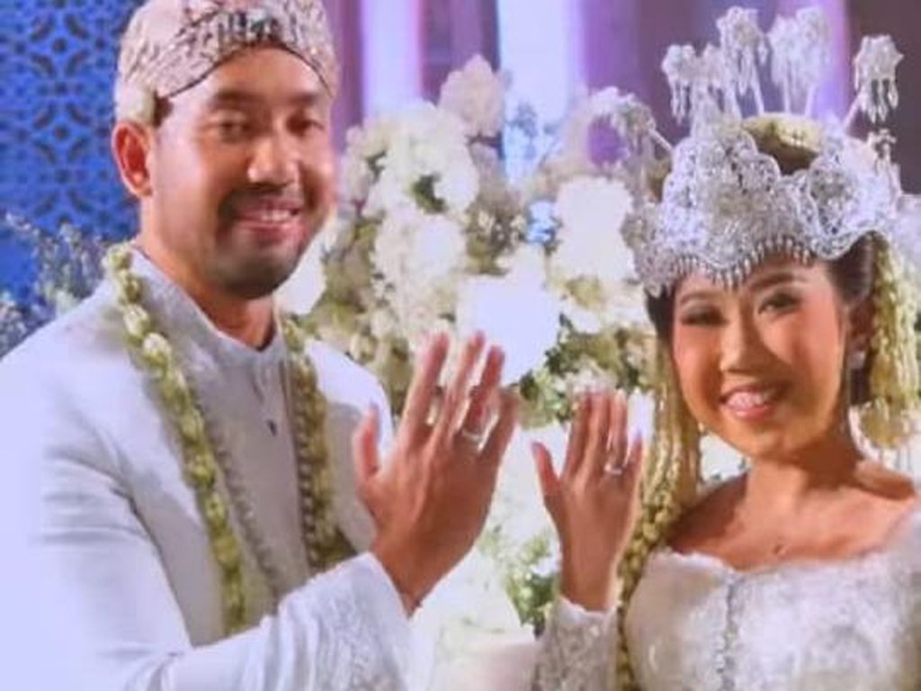 Sah! Kiky Saputri dan M Khairi Resmi Menikah