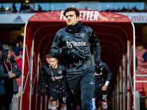 Maguire Mau Main? Sabar Dulu Ya...