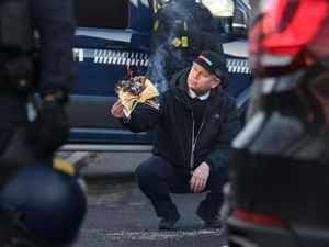 Riwayat Rasmus Paludan, Si Pembakar Al-Quran Asal Denmark-Swedia Riwayat Rasmus Paludan, Si Pembakar Al-Quran Asal Denmark-Swedia