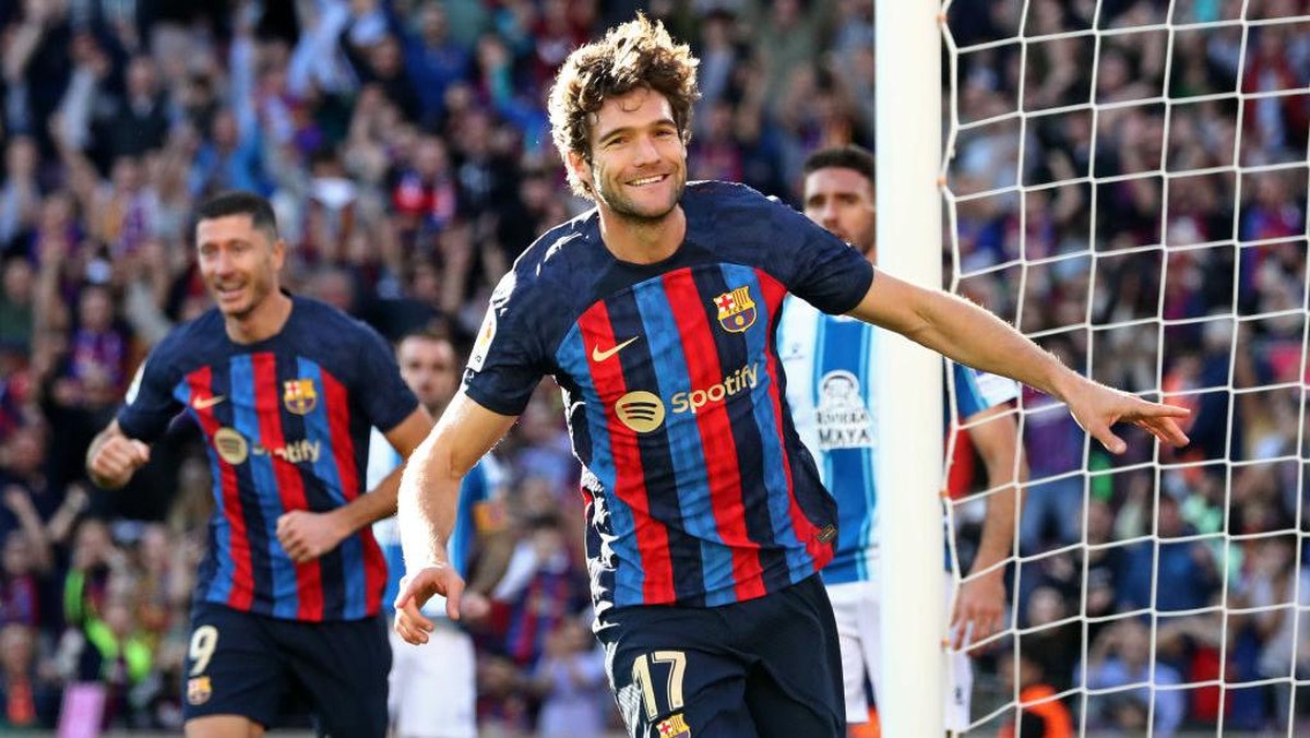 Marcos Alonso memperpanjang kontraknya di Barcelona sampai 2024 (Foto: NurPhoto via Getty Images/NurPhoto)