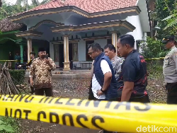 2 Warga di Lumajang Duel Carok hingga Ambruk gegara Asmara