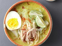 Resep Soto Ayam Santan Bumbu Kemiri yang Gurihnya Nampol