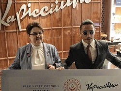 Keren! Salt Bae Donasikan Pendapatan 6 Bulan dari Coffee Shop Miliknya