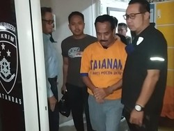 Fakta Terkini Eks Walkot Blitar Samanhudi Dijebloskan Tahanan-Berbaju Oranye