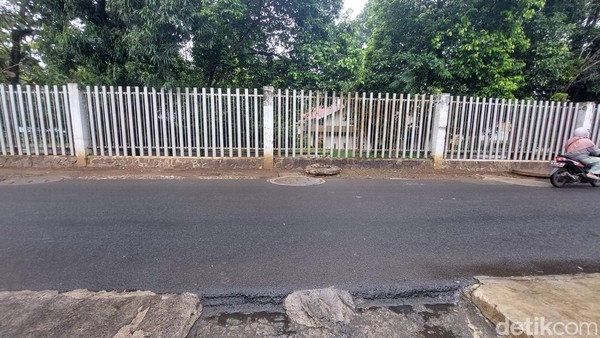 TKP kecelakaan mahasiswa UI versus purnawirawan polisi TKP kecelakaan mahasiswa UI versus purnawirawan polisi