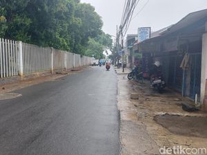 2 Cerita Saksi di TKP Kecelakaan Maut Mahasiswa UI Vs Purnawirawan Polisi 2 Cerita Saksi di TKP Kecelakaan Maut Mahasiswa UI Vs Purnawirawan Polisi