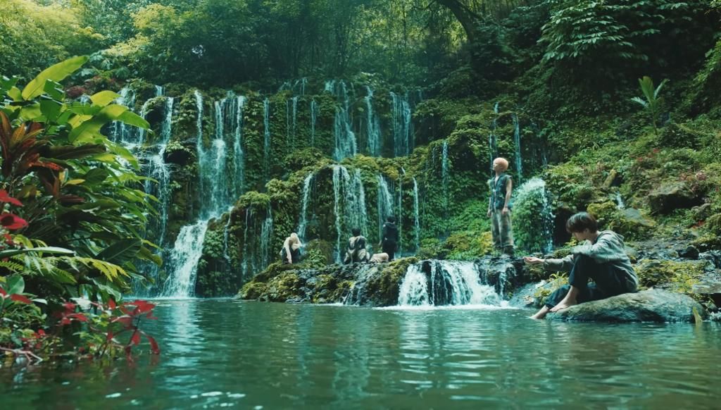 4 Lokasi Wisata di Bali dalam MV 'Sugar Rush Ride' TXT
