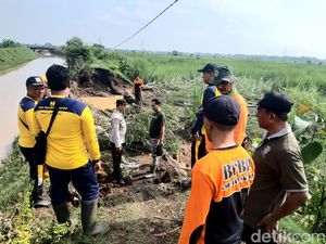 Penyebab Banjir Rendam 3 Dusun di Kediri gegara Tanggul Sungai Jebol Penyebab Banjir Rendam 3 Dusun di Kediri gegara Tanggul Sungai Jebol