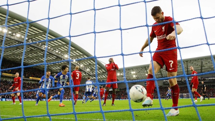 Soccer Football - FA Cup - Fourth Round - Brighton & Hove Albion v Liverpool - The American Express Community Stadium, Brighton, Britain - January 29, 2023 Brighton & Hove Albions Kaoru Mitoma celebrates scoring their second goal REUTERS/David Klein     TPX IMAGES OF THE DAY